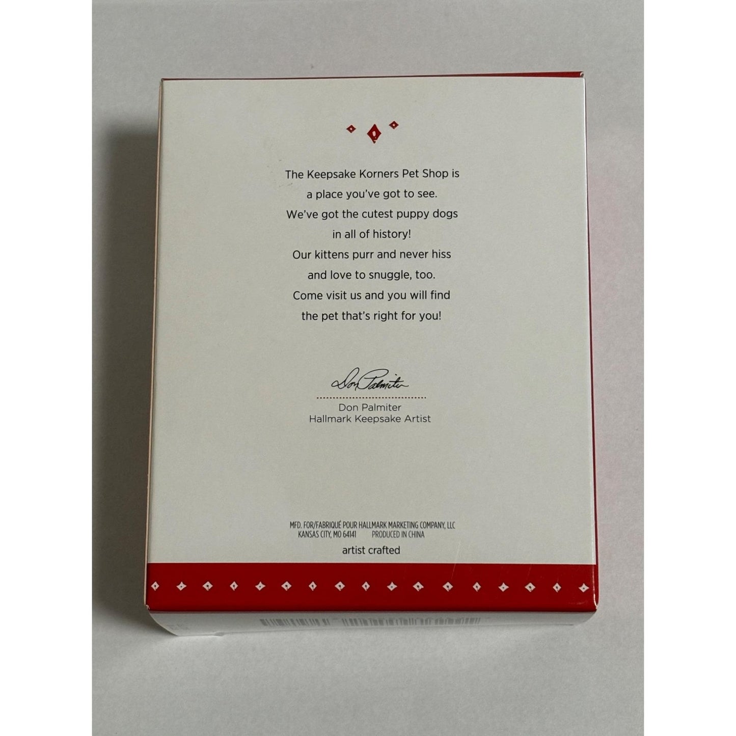 2015 Hallmark Keepsake Nostalgic Houses and Shops #32 Keepsake Korners Pet Shop