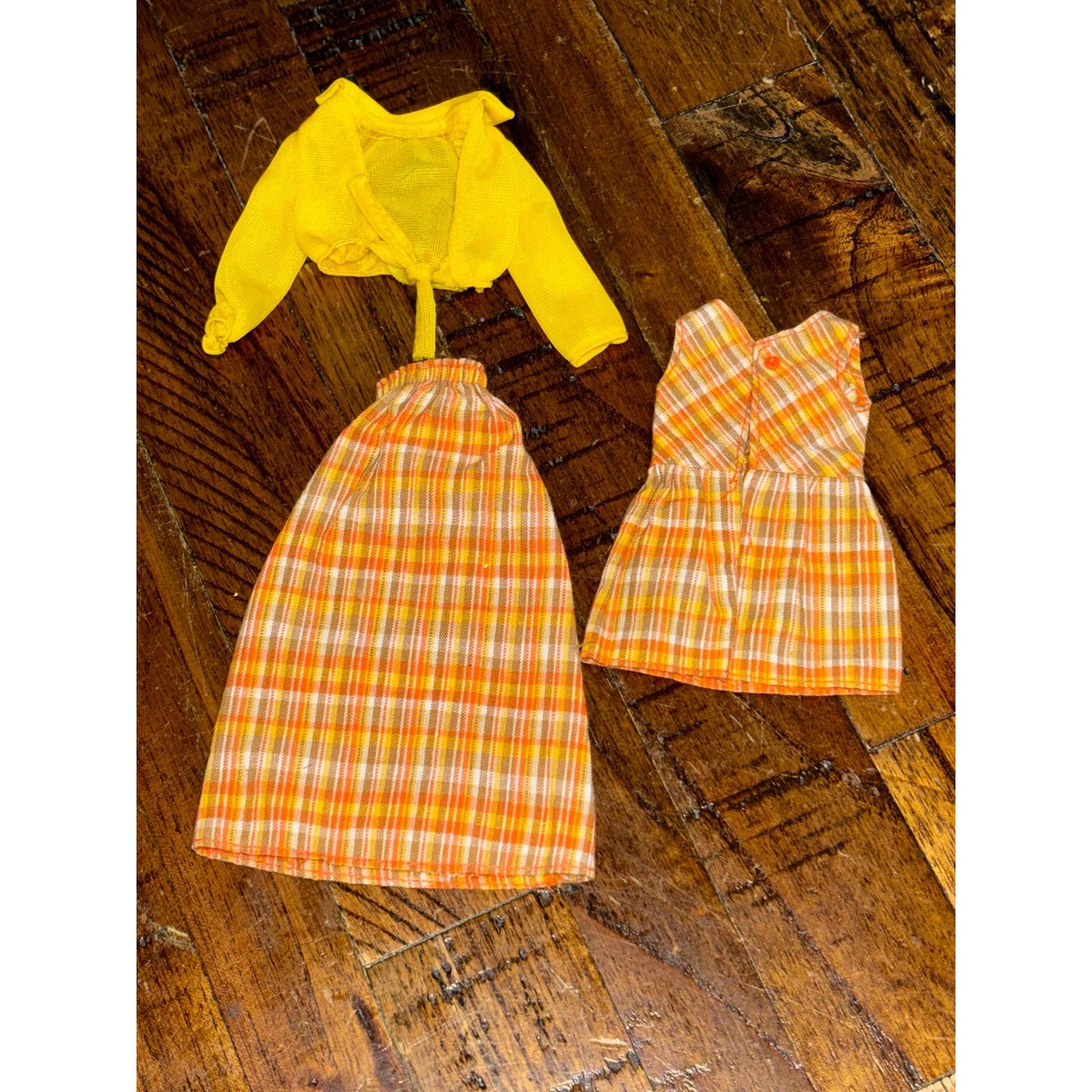 Vintage Barbie: 1975 GROWING UP SKIPPER Outfit #9024 Skipper Fashion Arithmetic