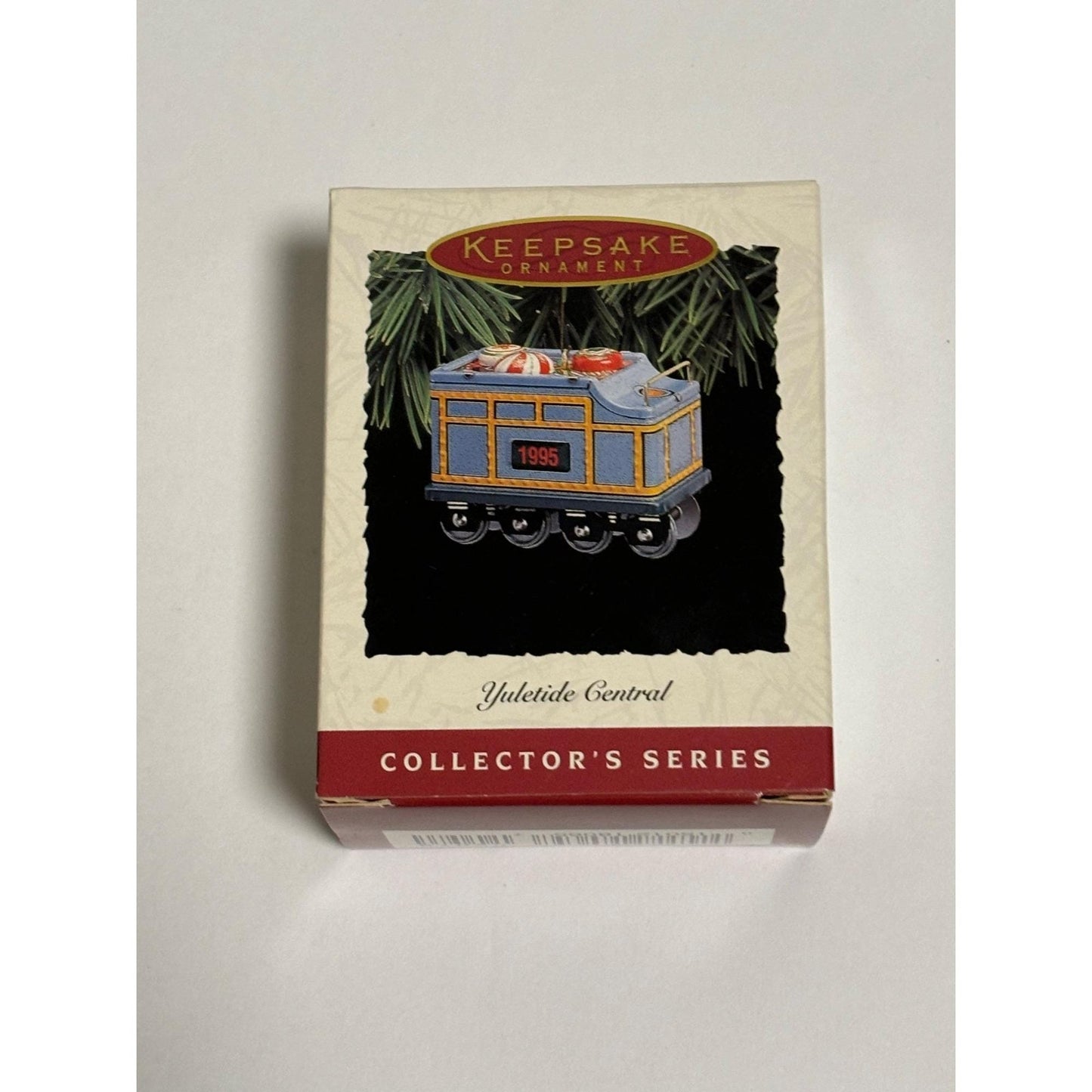 Lot of 4 Hallmark Christmas Yuletide Central Train Ornaments 2 3 4 5 in Series