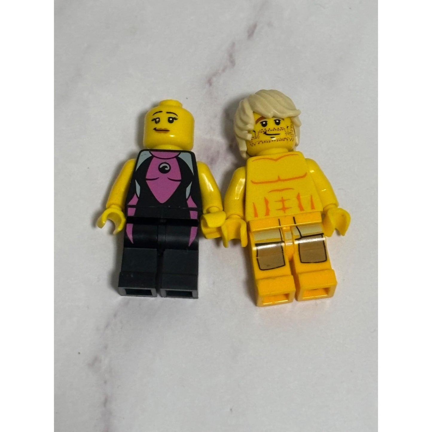 Lot of 2 Surfer LEGO Minifigure col02-15 col031 and col04-5 col053 series 2 & 4