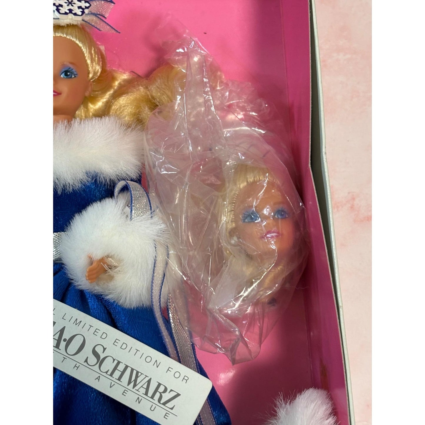 Winter Fantasy Barbie 5946 1990 FAO Schwarz Exclusive Limited Edition Mattel