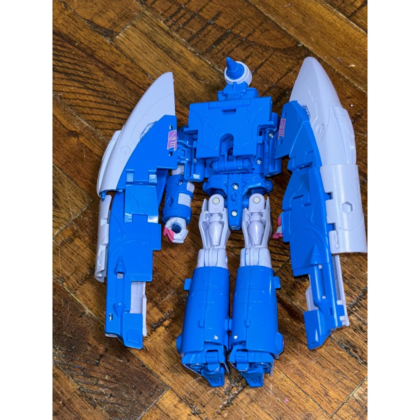 Transformers Studio Series SS-107 Deluxe Class Predacon Scorponok Figure