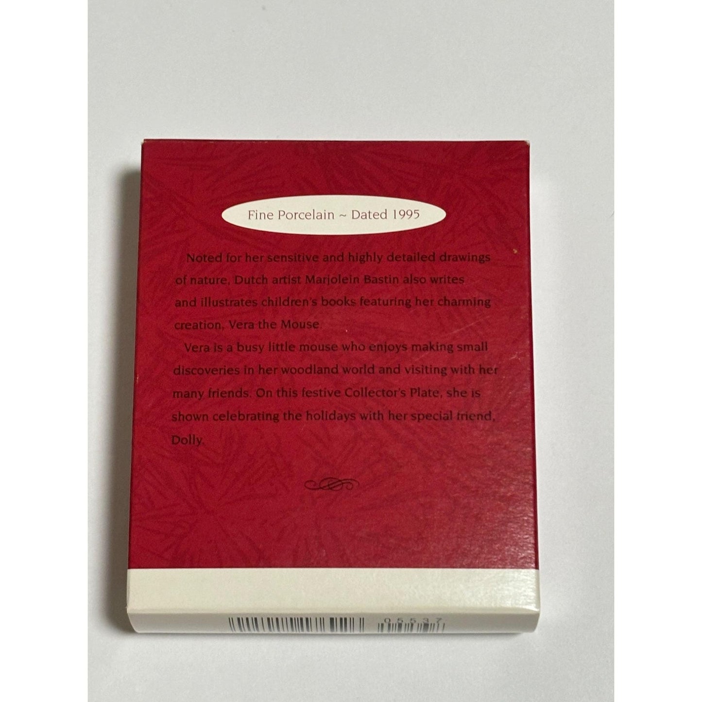 1995 Hallmark Keepsake Ornament Vera The Mouse Collector's Plate With Stand