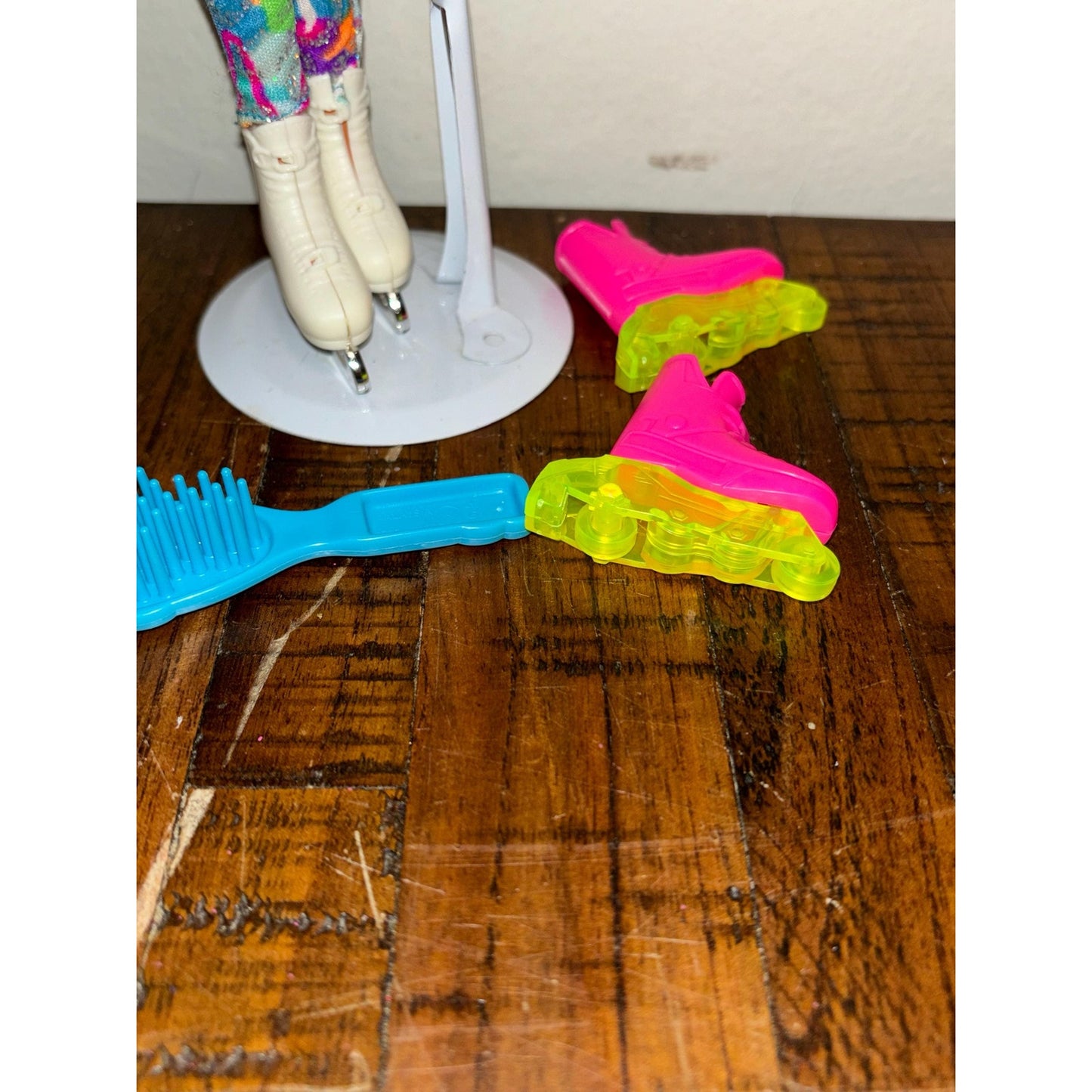 Complete Hot Skatin' Midge Barbie In-Line Skating 1994 Mattel #13393 Doll