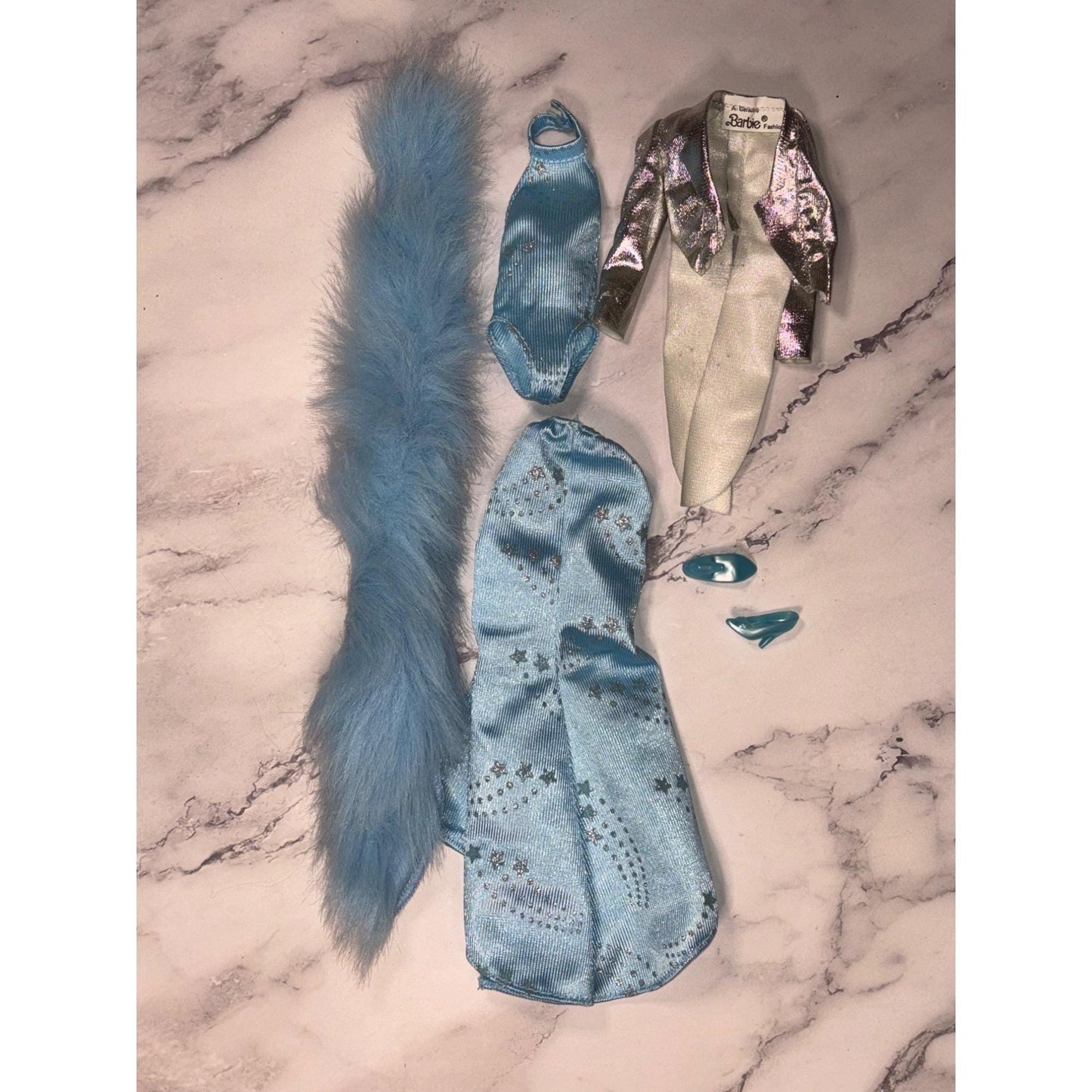 Vintage 1988 Barbie Super Star Broadway Star Dress Blue Outfit Fur Wrap 3308