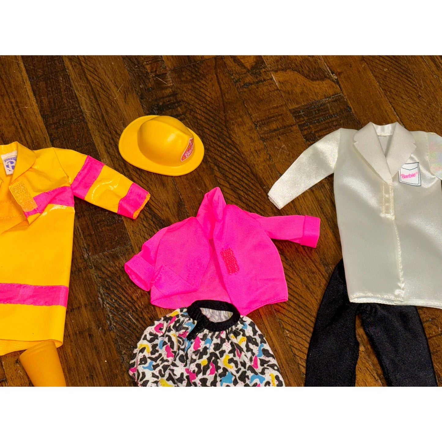 Caring Careers Barbie Fashion Gift Set 1993 Mattel 10773