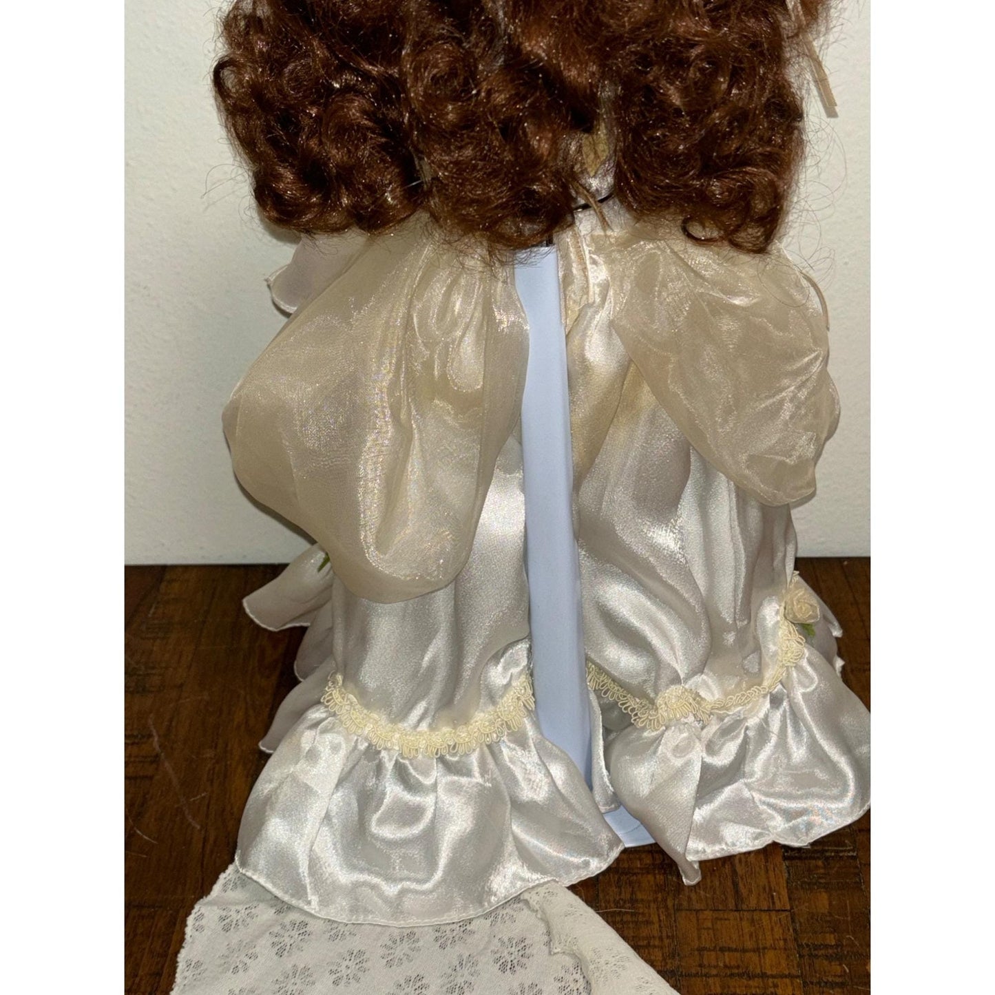 Victorian Beauty Style 18" Porcelain Doll Brown Hair Brown Eyes