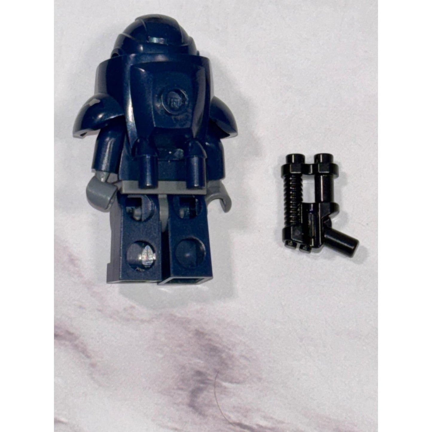 Lego Galaxy Patrol Collectable Minifigure 2012 Series 7 col104 set 8831 col07-8
