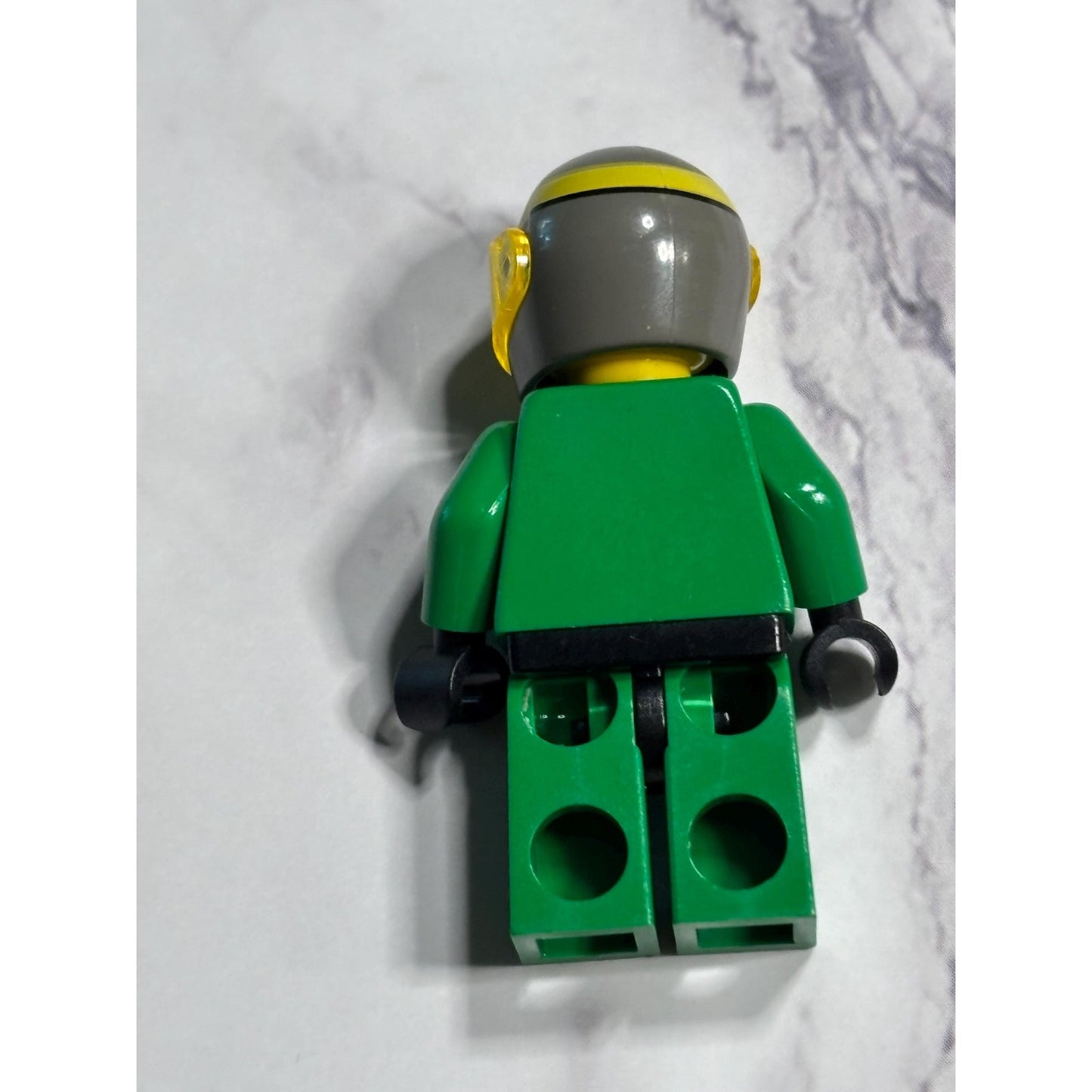 Lego Star Wars Minifigure Rebel A-Wing Pilot Set 7134 sw0031