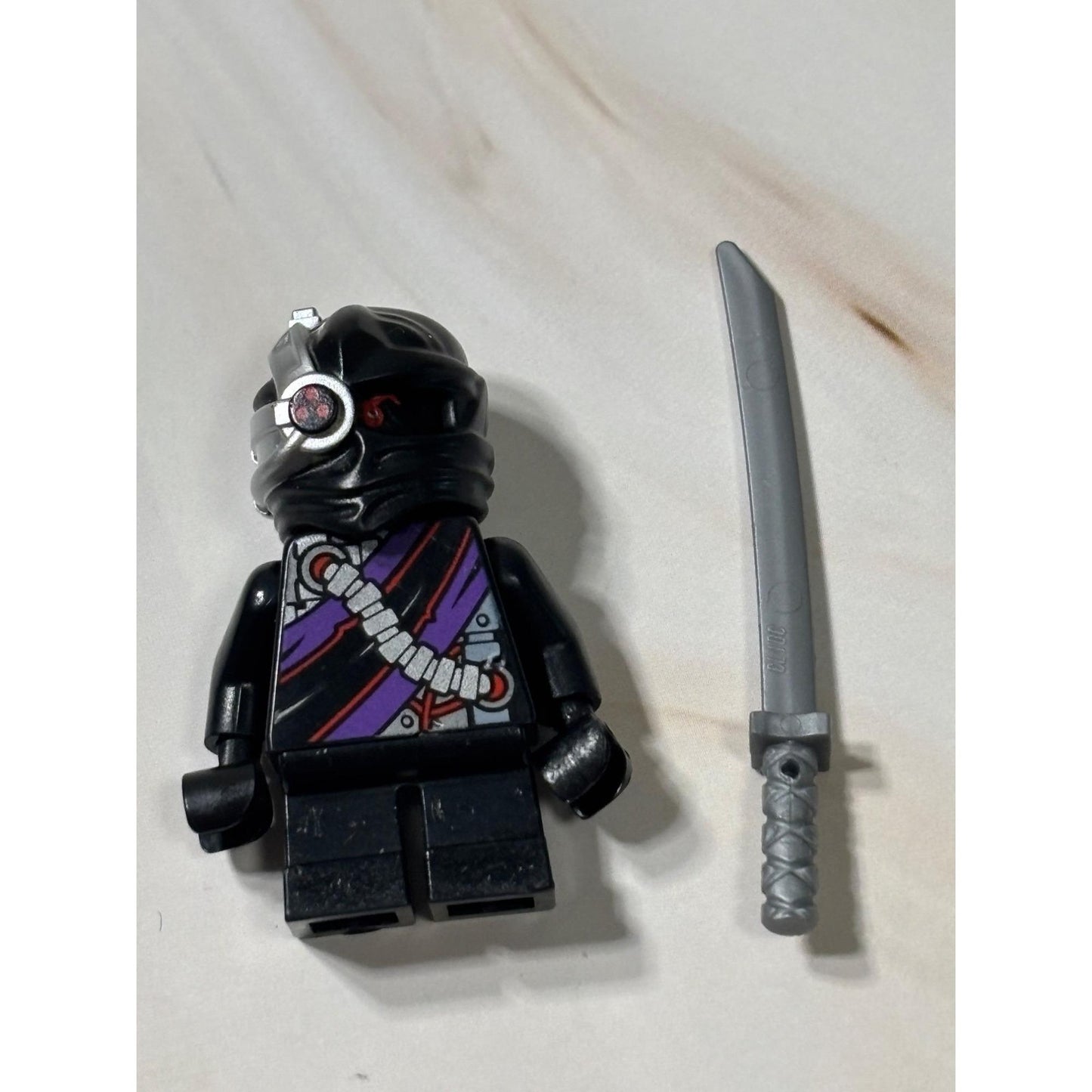 LEGO® Minifigure Ninjago Legacy Nindroid Mindroid Set 70726 Destructoid - njo098