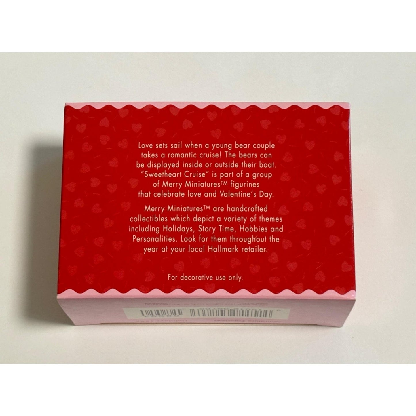 1996 Hallmark Holidays Merry Miniatures Sweetheart Cruise Figurine Teddy Bears