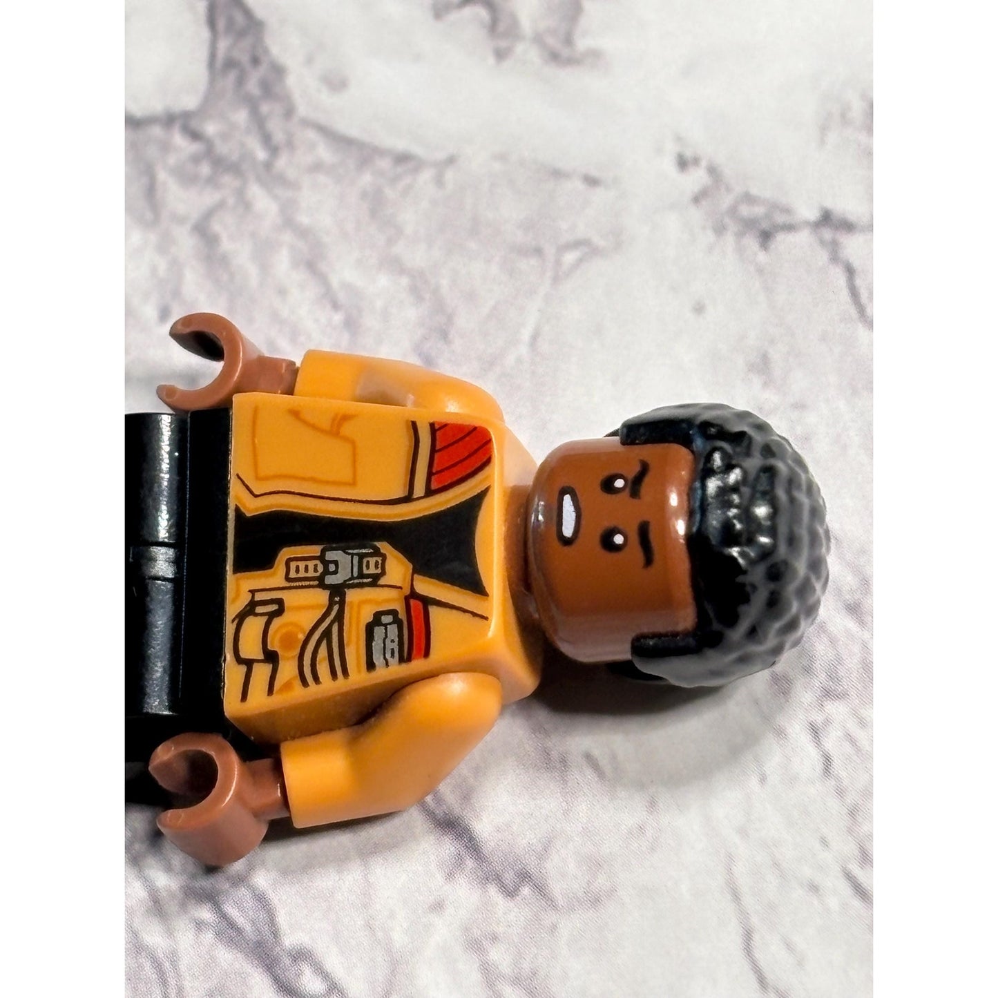 LEGO Star Wars Minifigure - sw0676 Finn Nougat Jacket 75139, 75178, 75105, 75192