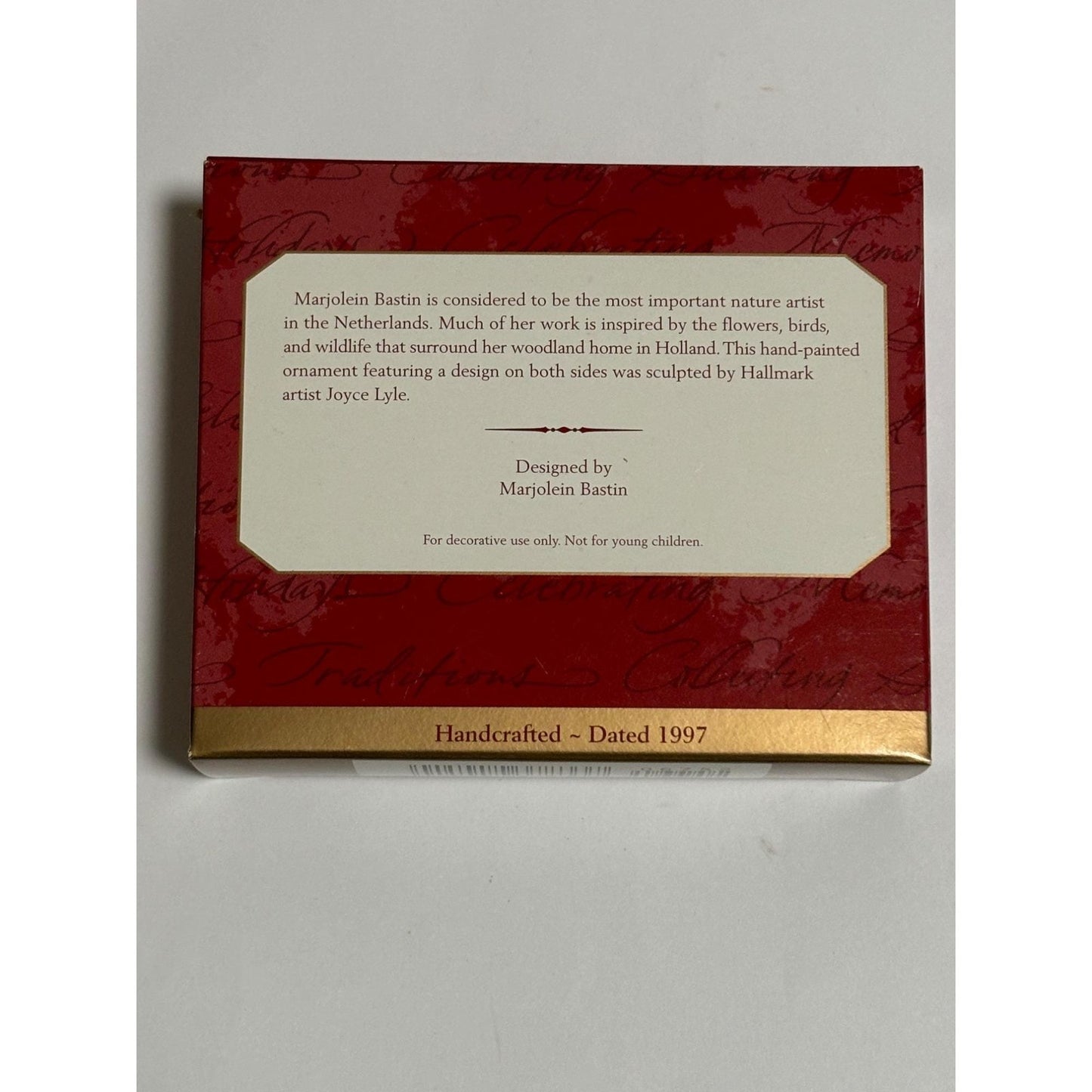 Hallmark Garden Bouquet Nature's Sketchbook Keepsake Collector Ornament 1997