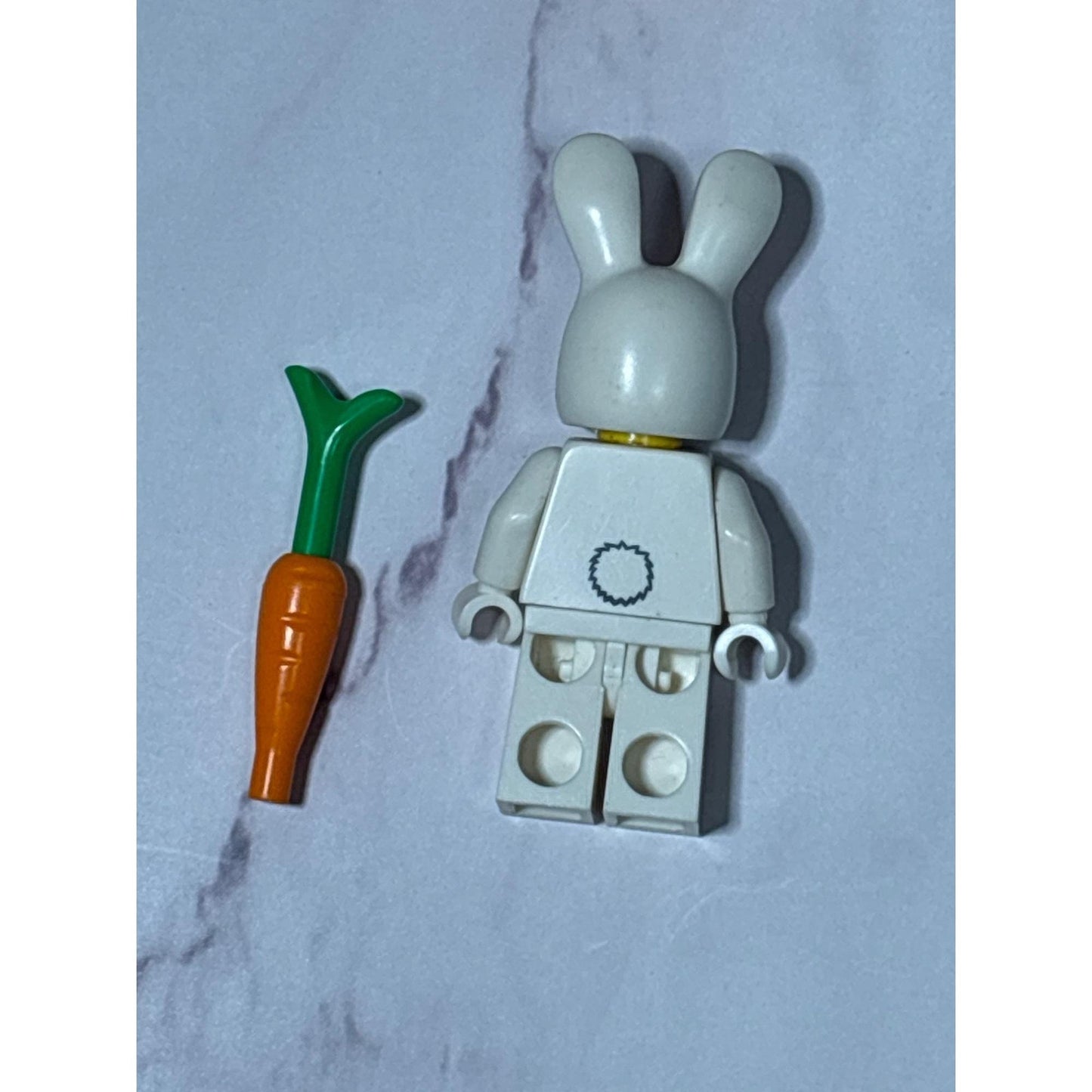 LEGO Bunny Suit Guy Series 7 Collectible Minifigure col07-3 col099 8831