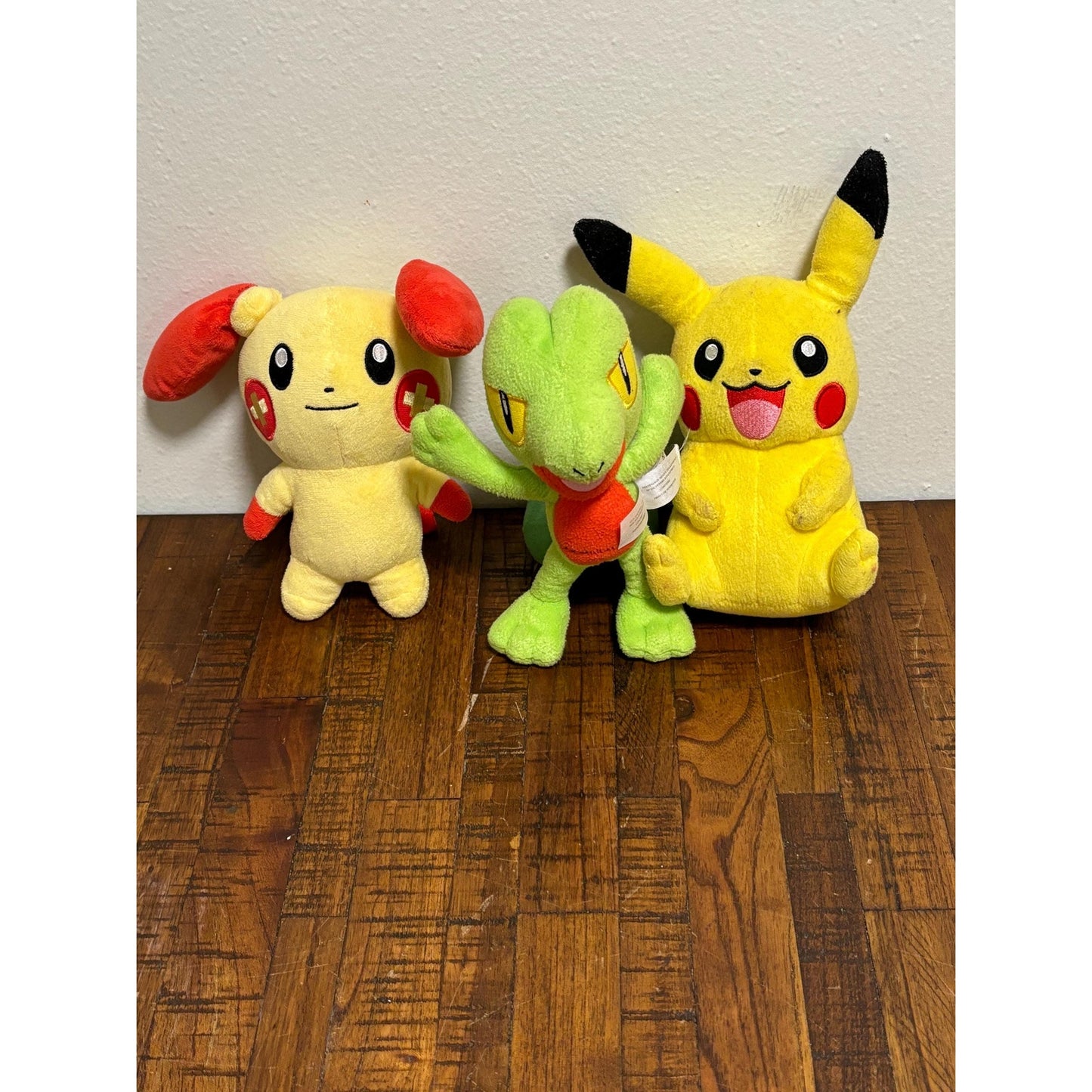 Lot of 3 Tony Pokémon Plushes Stuffed Animals Pikachu 9” Red Ears 10” Treecko 8”