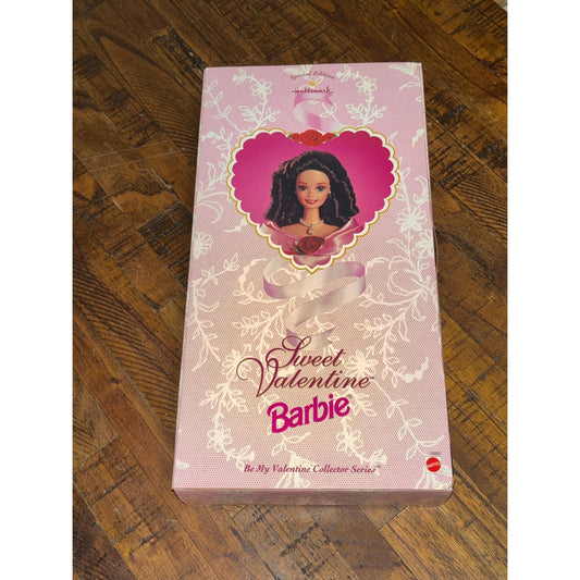 Mattel 1995 Sweet Valentine Barbie Doll Hallmark Special Edition 14880