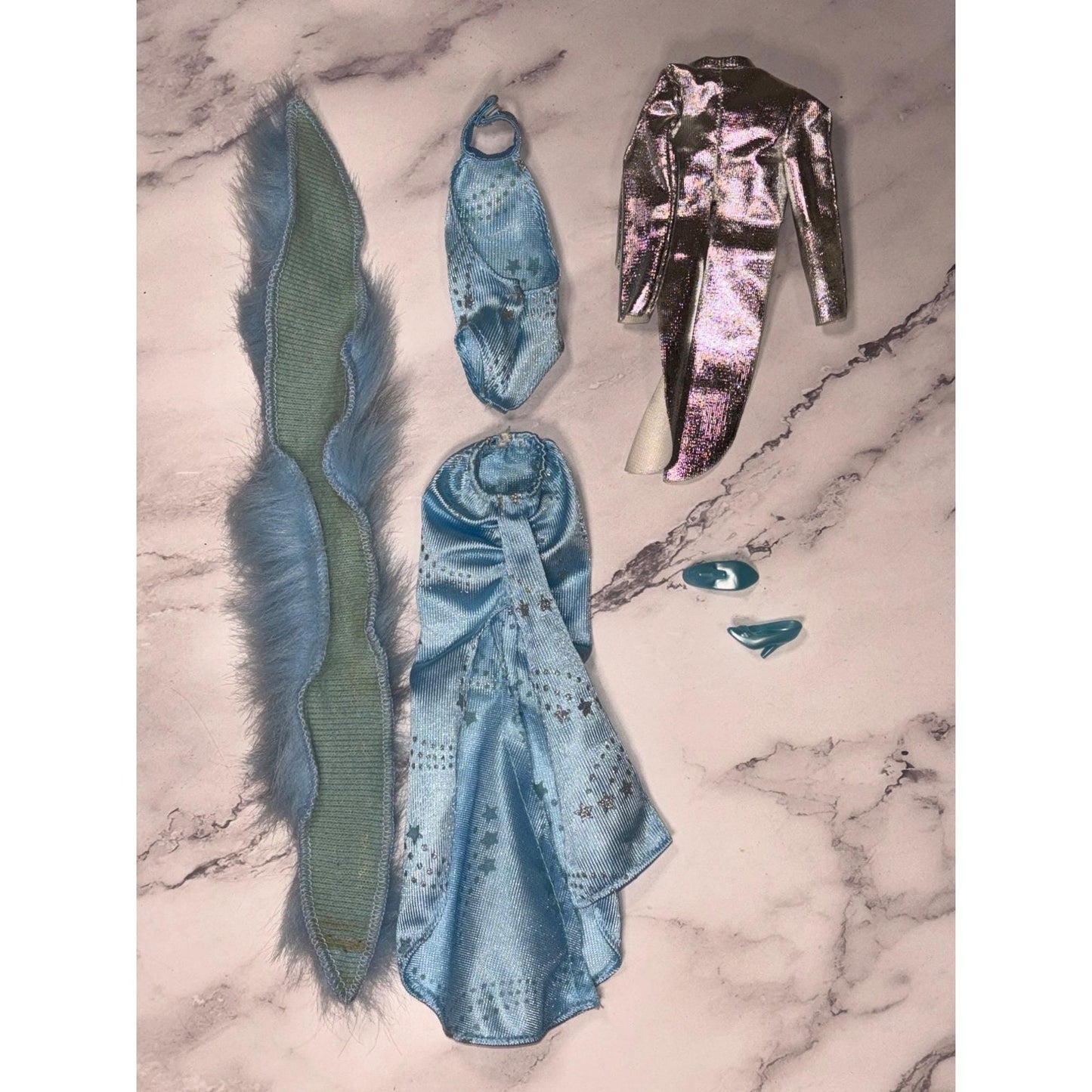 Vintage 1988 Barbie Super Star Broadway Star Dress Blue Outfit Fur Wrap 3308