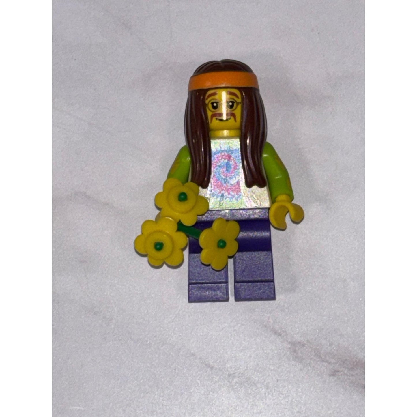 Lego Collectible Minifigure Hippie Series 7 col107 Col07-11 Yellow Flowers 8831