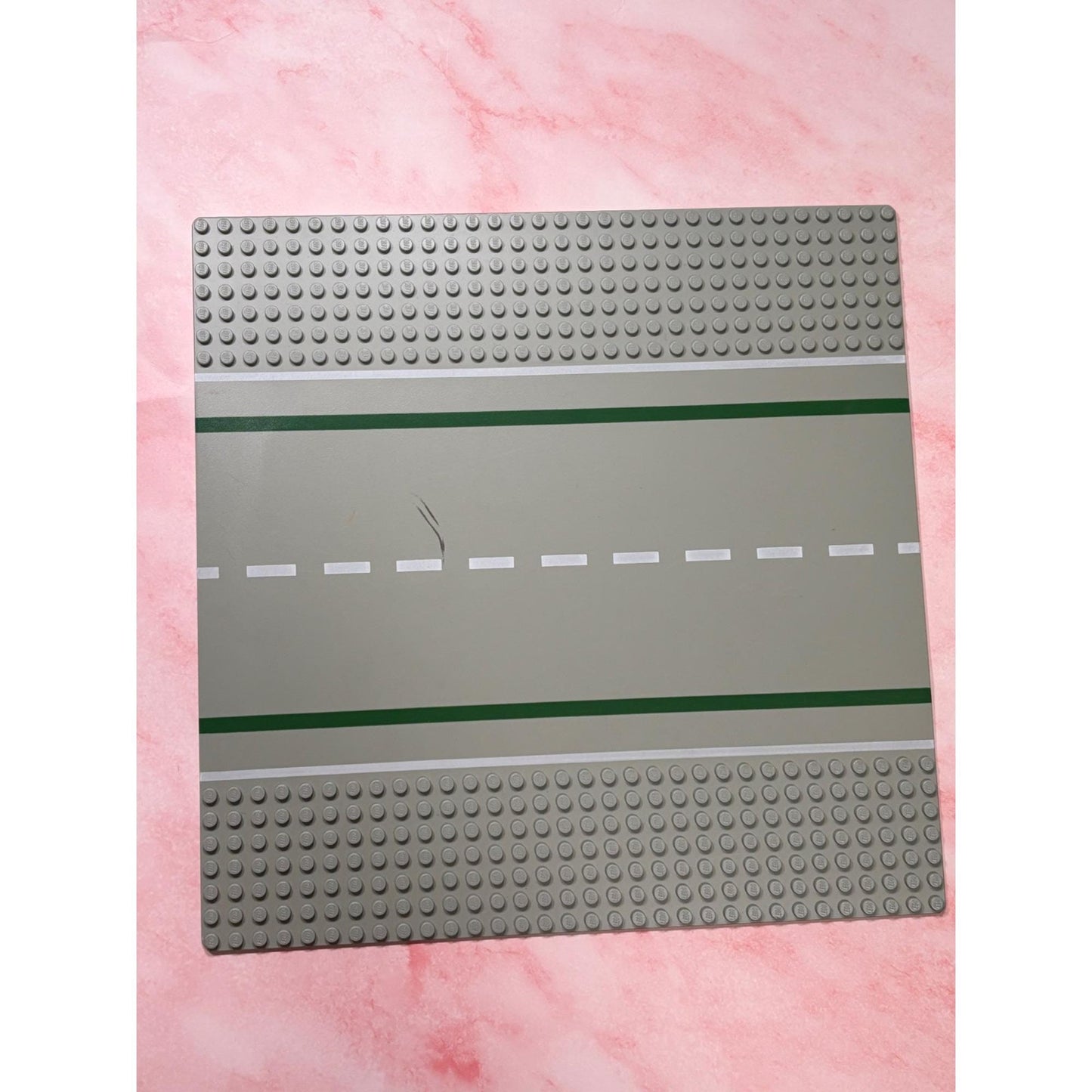 Vintage LEGO Baseplate City Road 32 x 32 Straight 7 - Stud