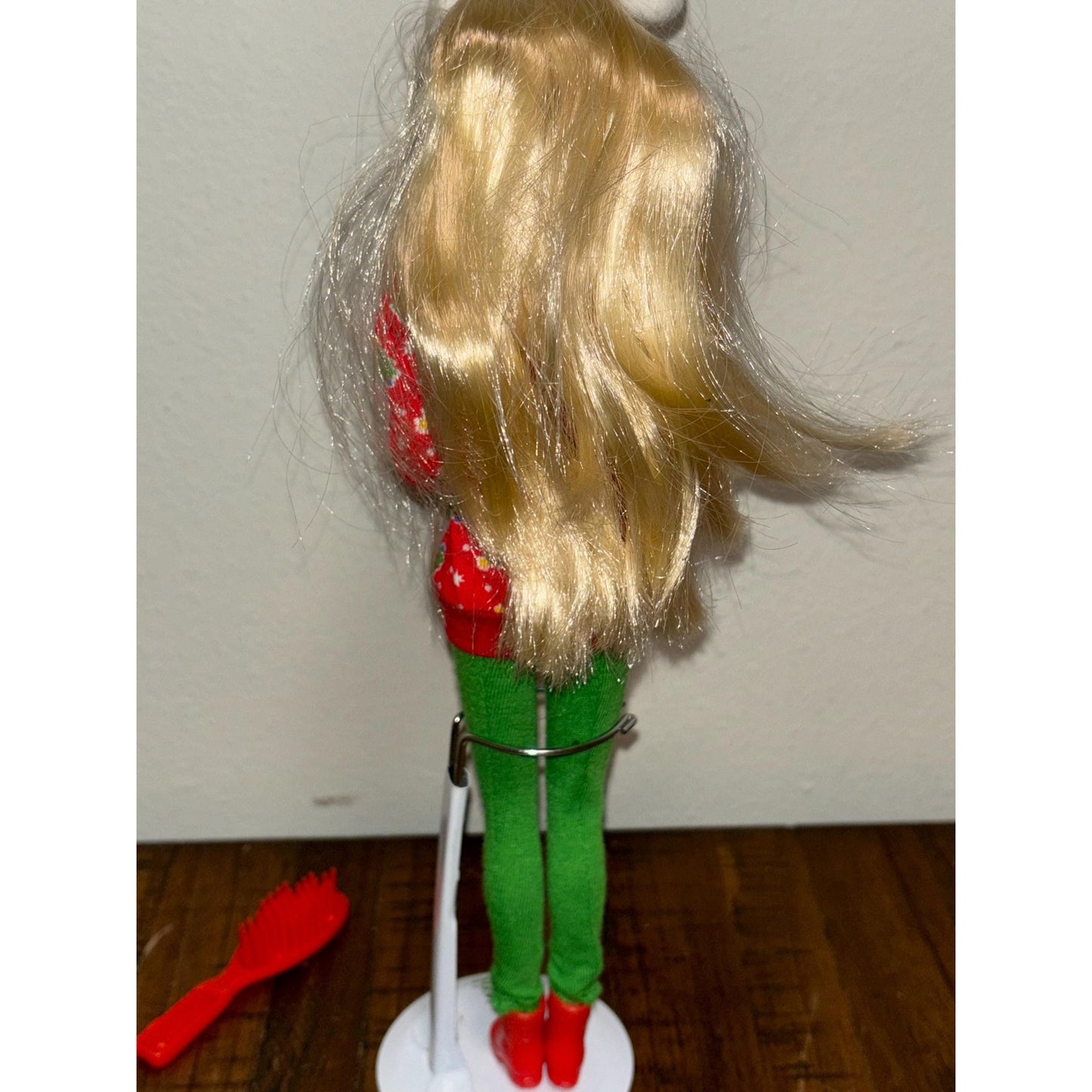 Complete 90s Vintage Barbie - 1995 Caroling Fun Barbie Winter Outfit #13966