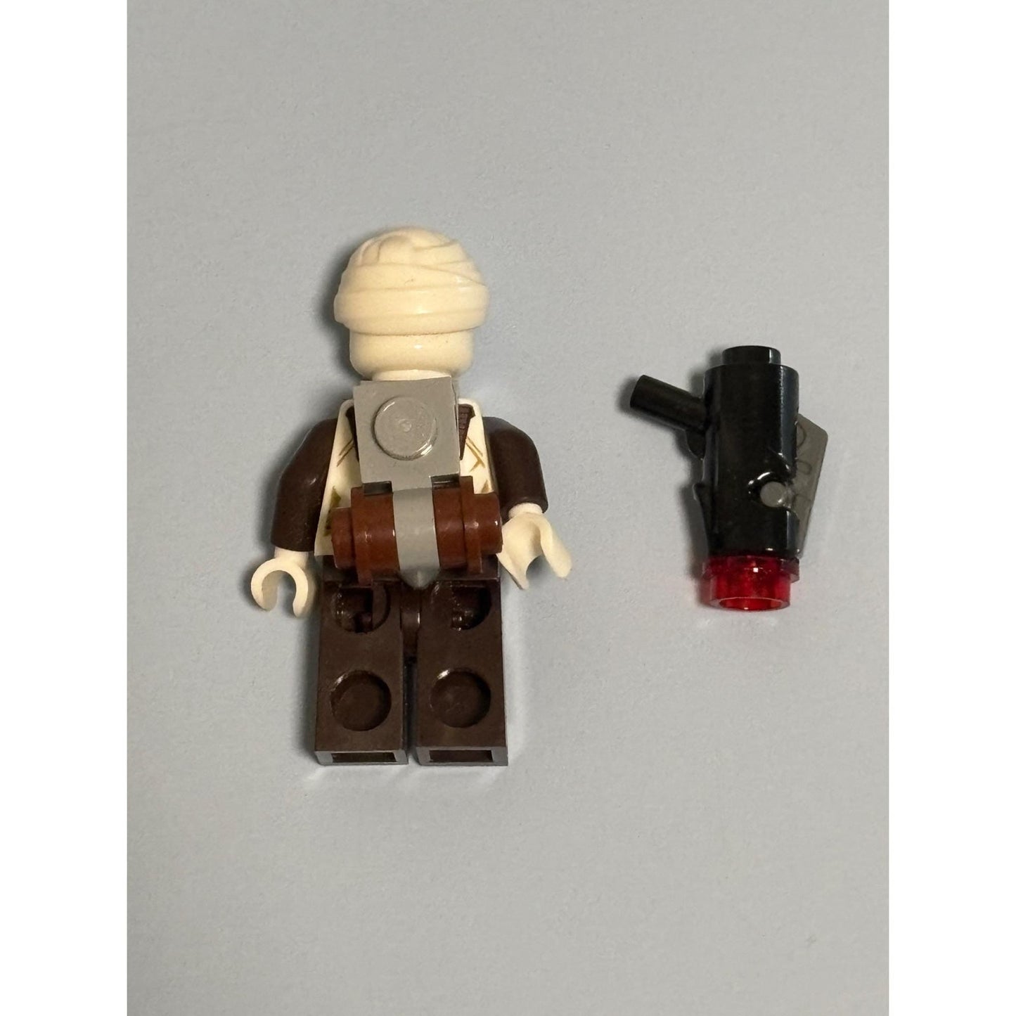 LEGO Dengar Minifigure White Torso Star-Wars 75145 75167 sw0751 With Backpack