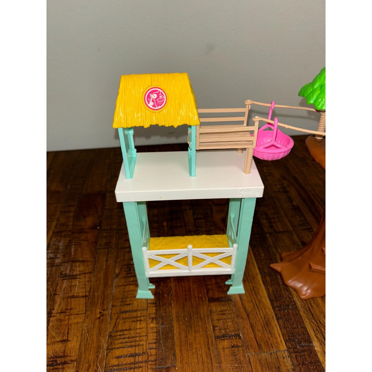 Barbie Animal Rescuer Vet Doll Playset And Treehouse Clinic Mattel