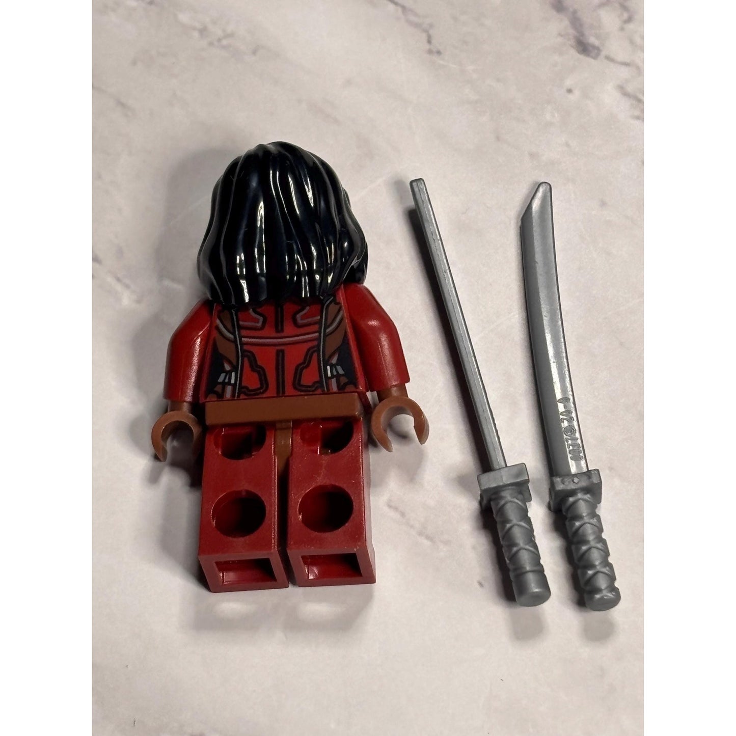 Lego Marvel Super Heroes Minifigure sh0124 Gamora Dark Red Suit 76021