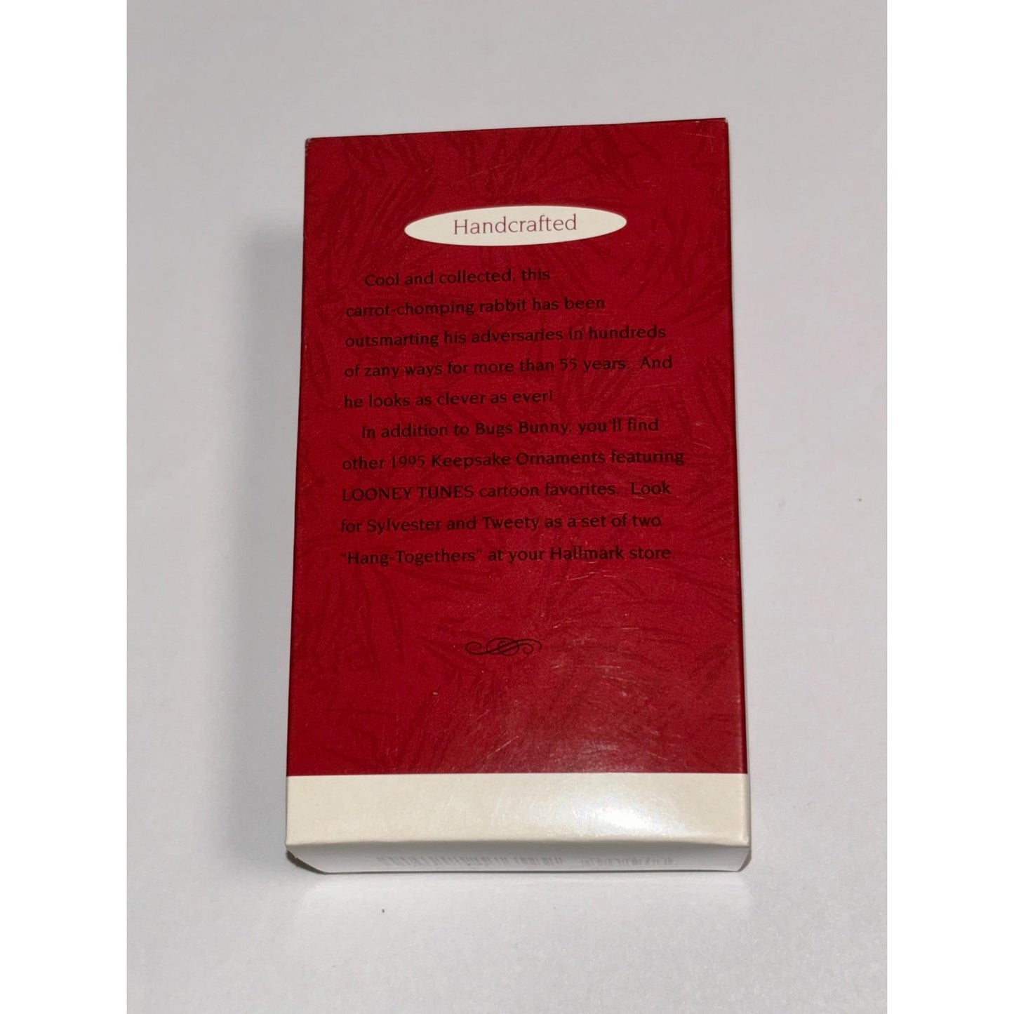 NEW Hallmark Ornament 1995 Bugs Bunny Looney Tunes Throwing Snowballs Christmas