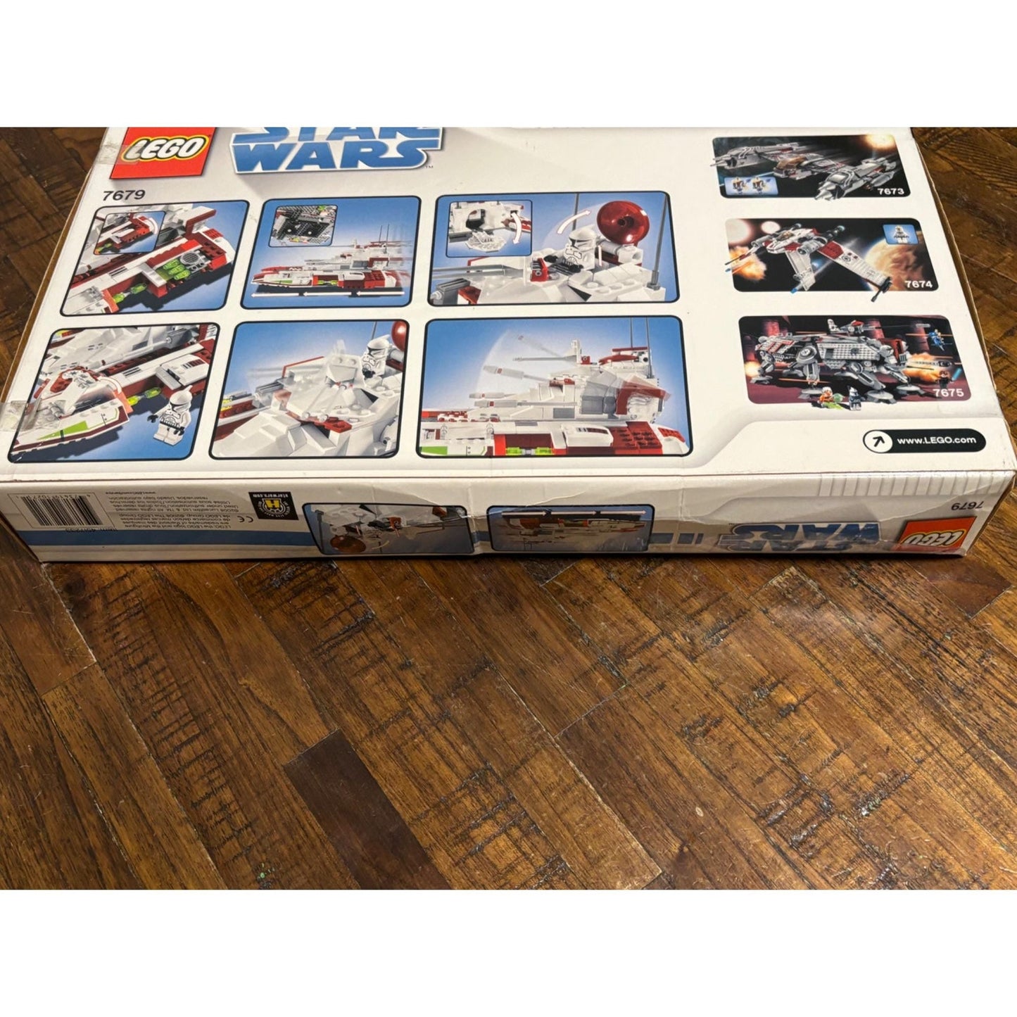 LEGO Star Wars 7679 The Clone Wars Republic Fighter Tank Retired 2008