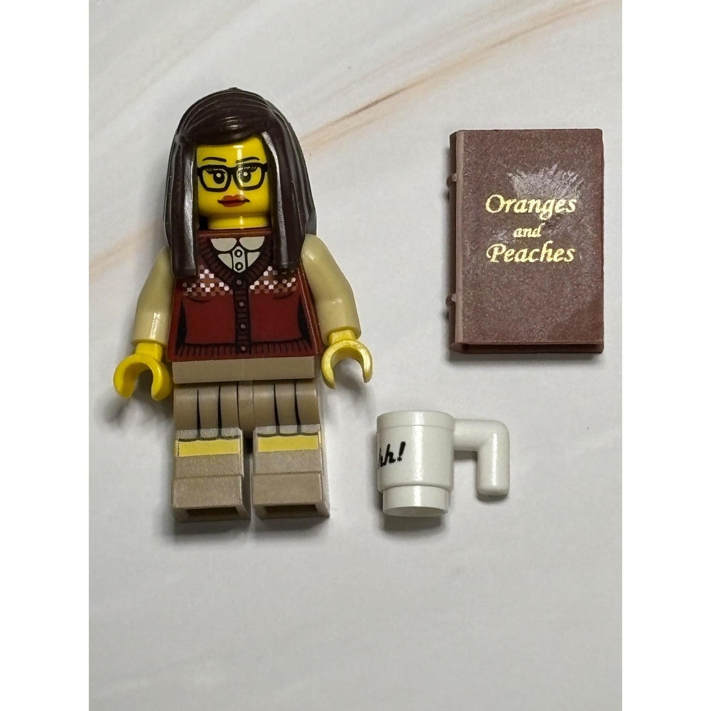 Lego Minifigure Collectible Series 10 Librarian COL145 col10-1 71001