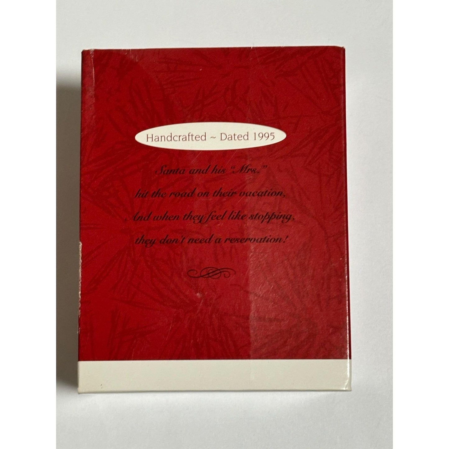 1995 Vintage Hallmark Keepsake Ornament Water Sports Skiing Santa & Mrs. Claus