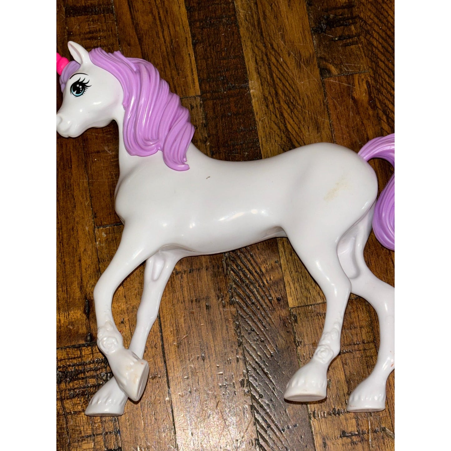 Barbie Dreamtopia Sweetville Kingdom Carriage Pink Cart Buggy and Brush and Sparkle